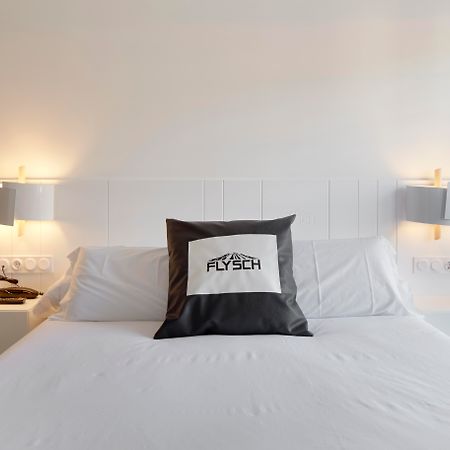 Hotel Flysch Zumaia Ngoại thất bức ảnh