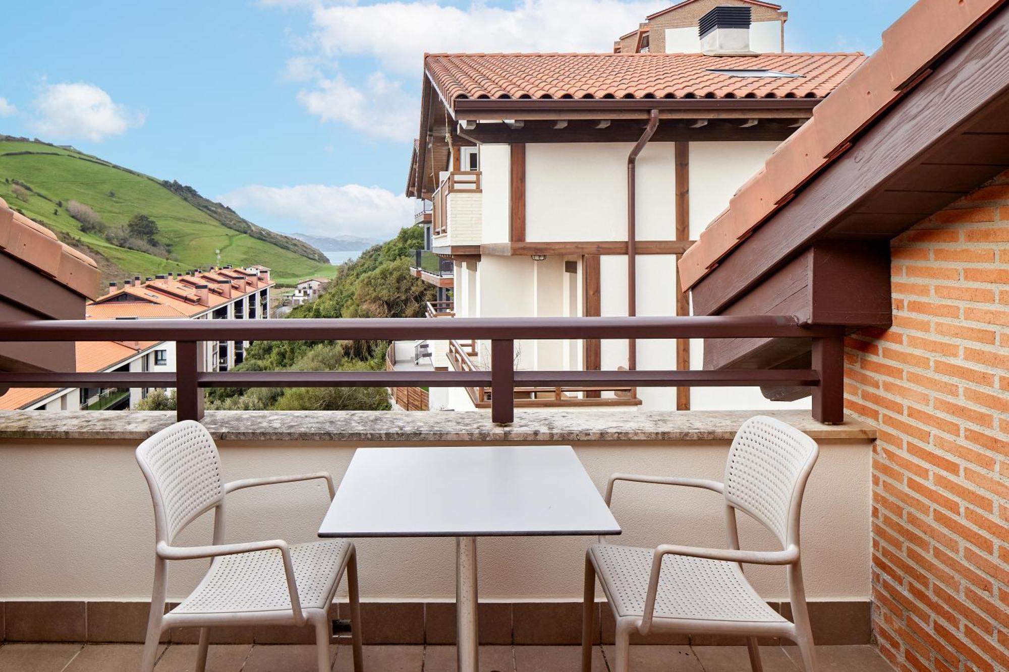 Hotel Flysch Zumaia Ngoại thất bức ảnh